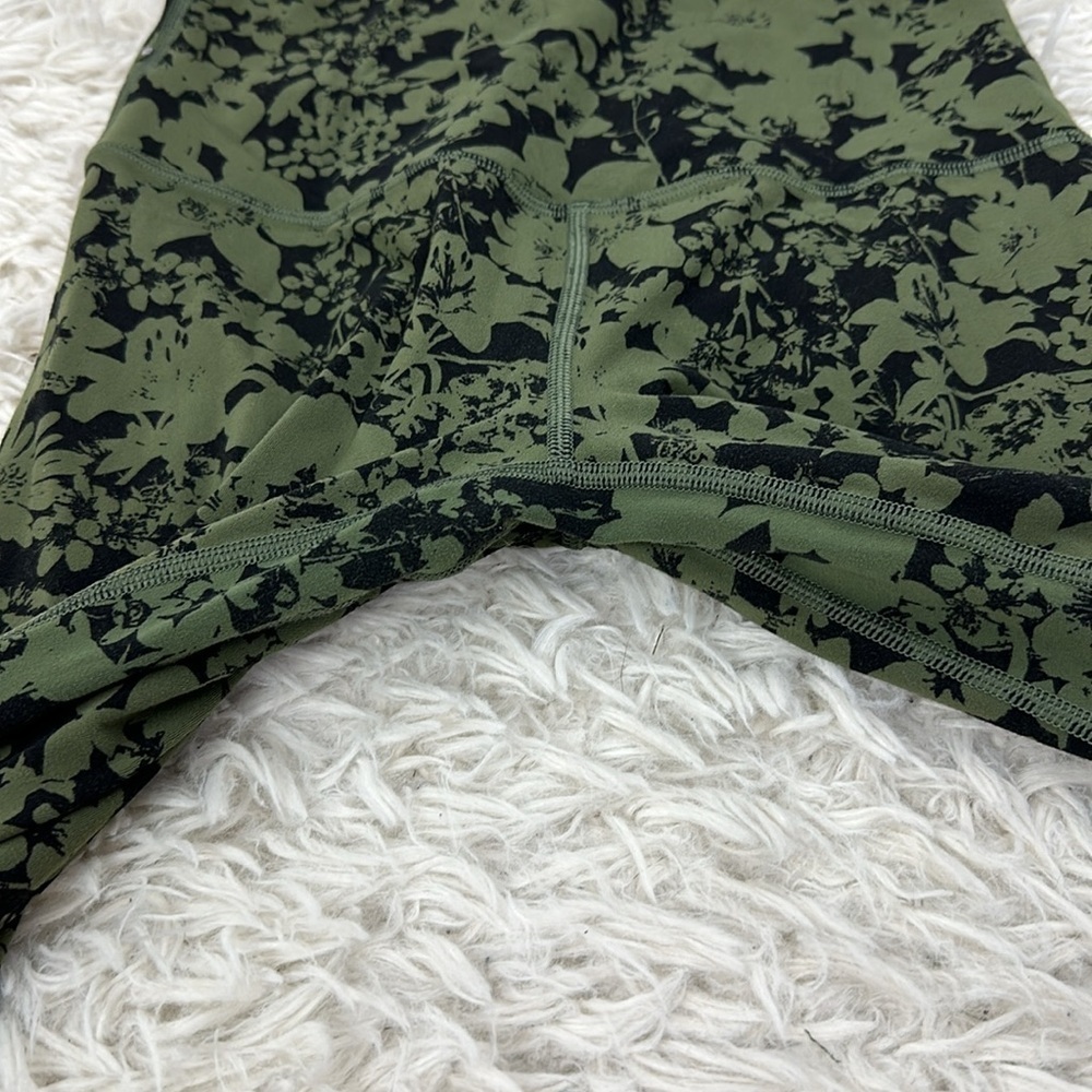 Lululemon Align Crop *21" Efflorescent Barracks Green Black - Picture 3 of 6